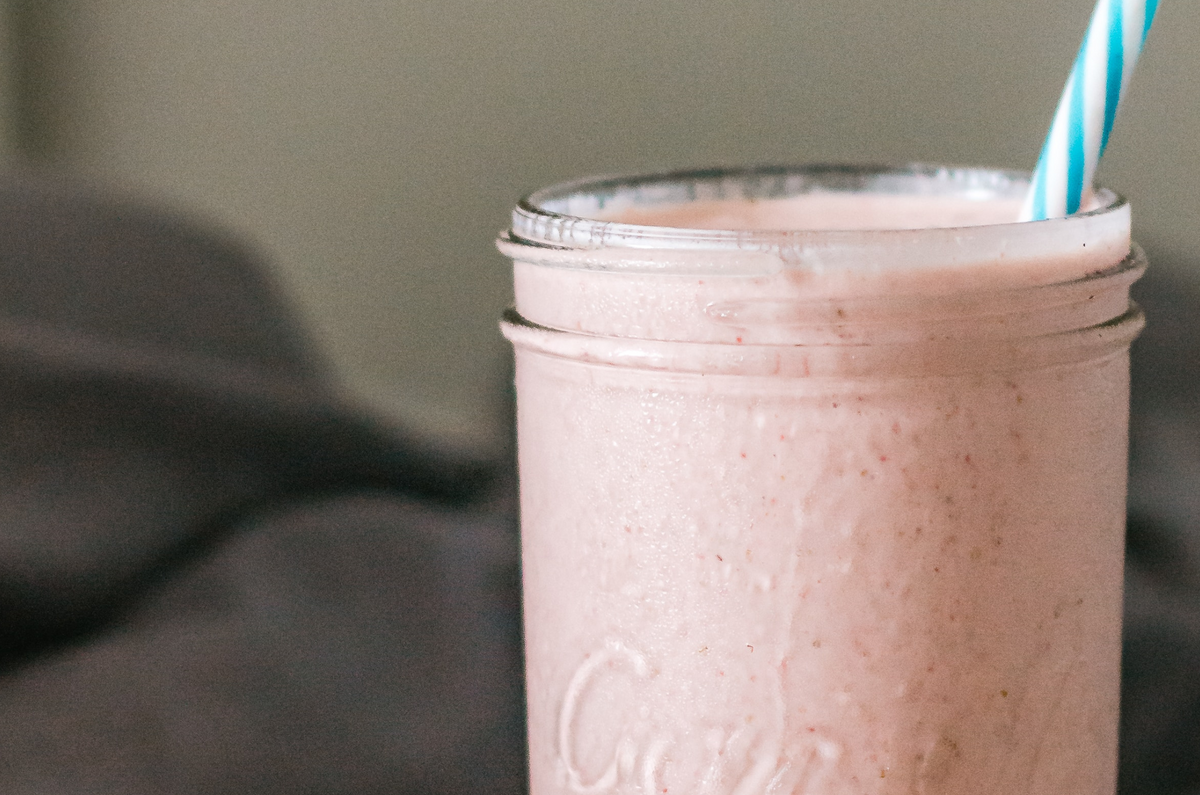 Very Berry Smoothie – Hemp Connect